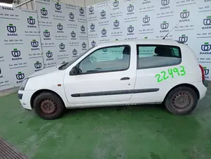 RENAULT CLIO II FASE II (B/CB0) foto 1