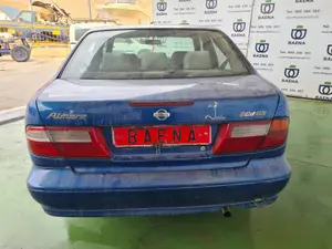 NISSAN ALMERA (N15) foto 3