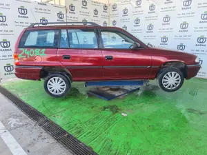 OPEL ASTRA F BERLINA foto 4