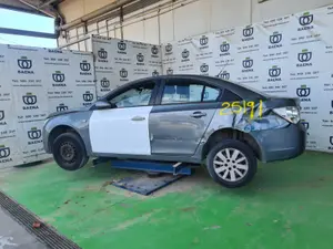 CHEVROLET CRUZE foto 3
