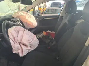 CITROEN C4 BERLINA foto 4