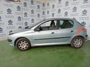 PEUGEOT 206 foto 1
