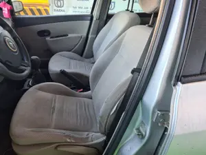RENAULT CLIO III foto 7