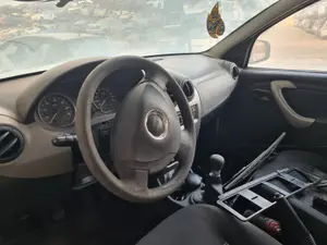 DACIA SANDERO foto 5