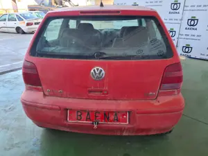 VOLKSWAGEN POLO III BERLINA (6N2) foto 4
