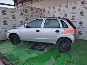 OPEL CORSA C foto 7