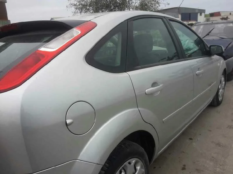 FORD FOCUS BERLINA (CAP)