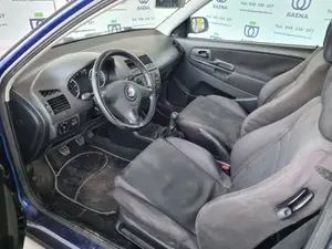 SEAT CORDOBA BERLINA (6K2) foto 2