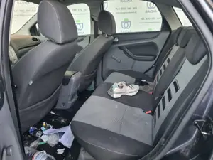FORD FOCUS BERLINA (CAP) foto 6