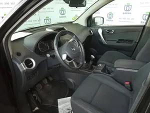 RENAULT KOLEOS I foto 3