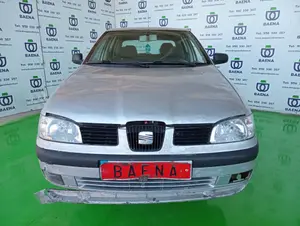 SEAT IBIZA (6K1) foto 2