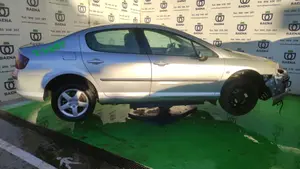 PEUGEOT 407 foto 4
