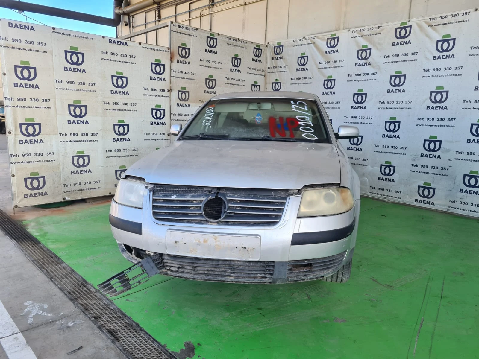 VOLKSWAGEN PASSAT BERLINA (3B3)
