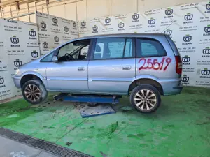 OPEL ZAFIRA A foto 2