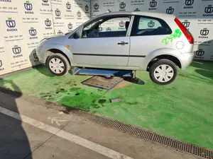 FORD FIESTA (CBK) foto 4