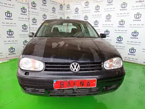 VOLKSWAGEN GOLF IV BERLINA (1J1)(10.1997) foto 3
