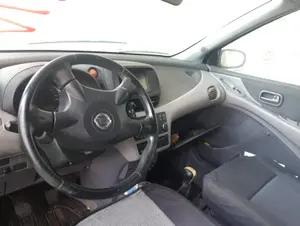 NISSAN ALMERA TINO (V10M) foto 5