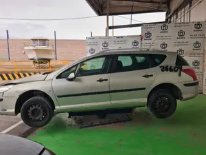 PEUGEOT 407 foto 3