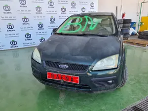 FORD FOCUS BERLINA (CAP) foto 5