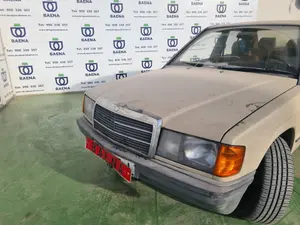 MERCEDES-BENZ 190 (BM 201) foto 3