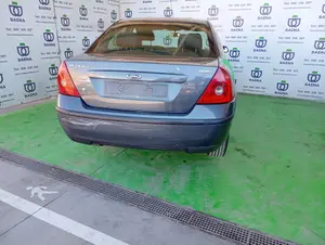 FORD MONDEO BERLINA (GE) foto 5