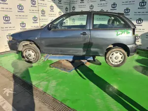 SEAT IBIZA (6K1) foto 3