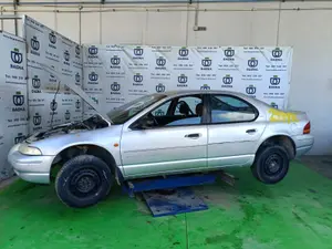 CHRYSLER STRATUS JA BERLINA foto 3