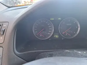VOLVO S40 BERLINA foto 3