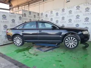 AUDI A8 (4E) foto 3