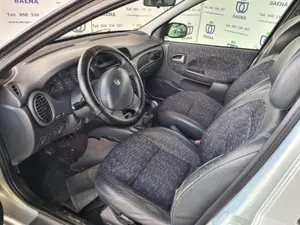 RENAULT MEGANE I FASE 2 CLASSIC (LA...) foto 2
