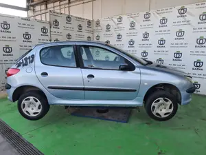 PEUGEOT 206 foto 3