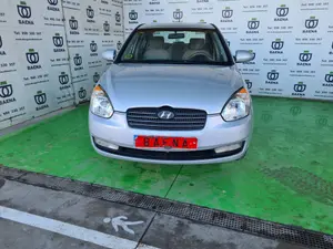 HYUNDAI ACCENT (MC) foto 1