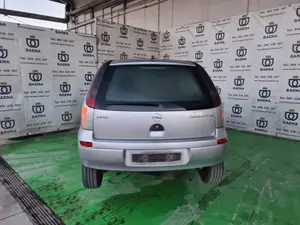 OPEL CORSA C foto 3