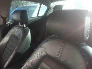 VOLKSWAGEN PASSAT BERLINA (3C2) foto 2