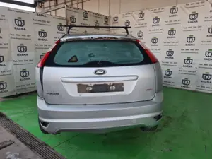 FORD FOCUS BERLINA (CAP) foto 4