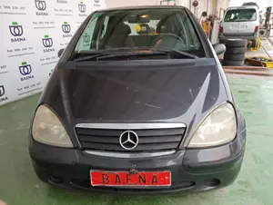 MERCEDES-BENZ CLASE A (BM 168) foto 4