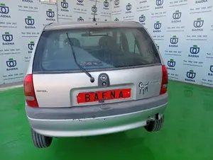 OPEL CORSA C foto 3