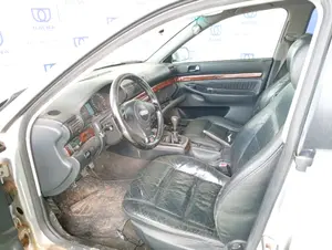 AUDI A4 BERLINA (B5) foto 3