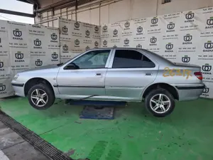 PEUGEOT 406 BERLINA (S1/S2) foto 3