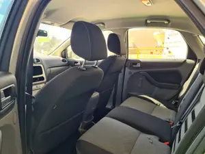 FORD FOCUS BERLINA (CAP) foto 6