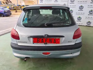 PEUGEOT 206 foto 4