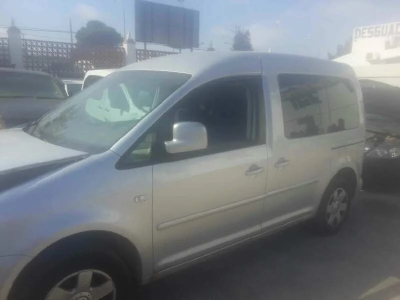 VOLKSWAGEN CADDY (2K)(02.2004)