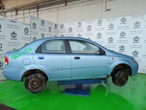 DAEWOO KALOS foto 3