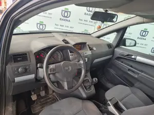 OPEL ZAFIRA B foto 2