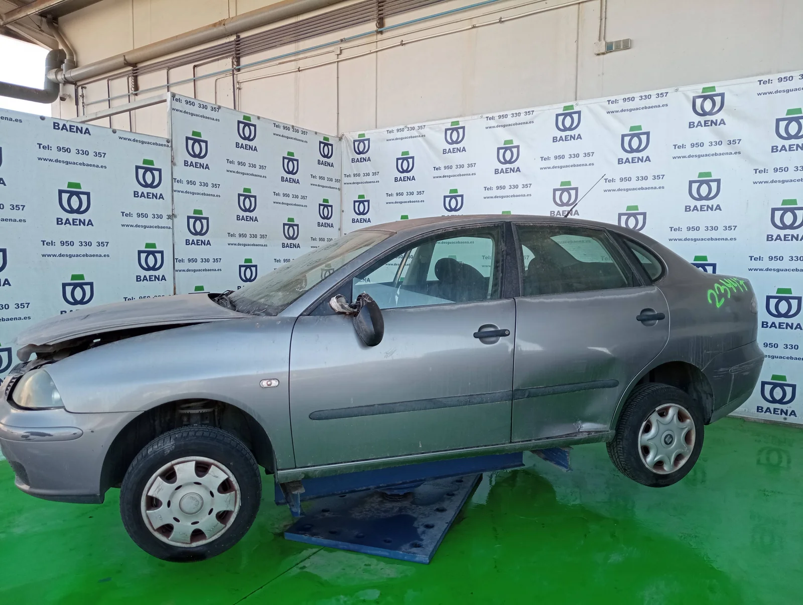 SEAT CORDOBA BERLINA (6L2)