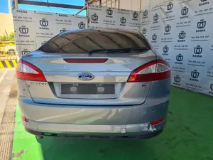 FORD MONDEO BERLINA (CA2) foto 4