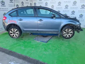 CITROEN C4 BERLINA foto 1