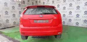 FORD FOCUS BERLINA (CAP) foto 6
