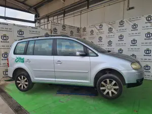 VOLKSWAGEN TOURAN (1T1) foto 2