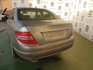MERCEDES-BENZ CLASE C (BM 204) BERLINA foto 4